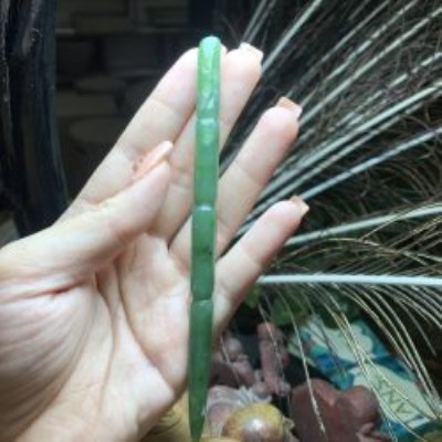 Jade hairpin